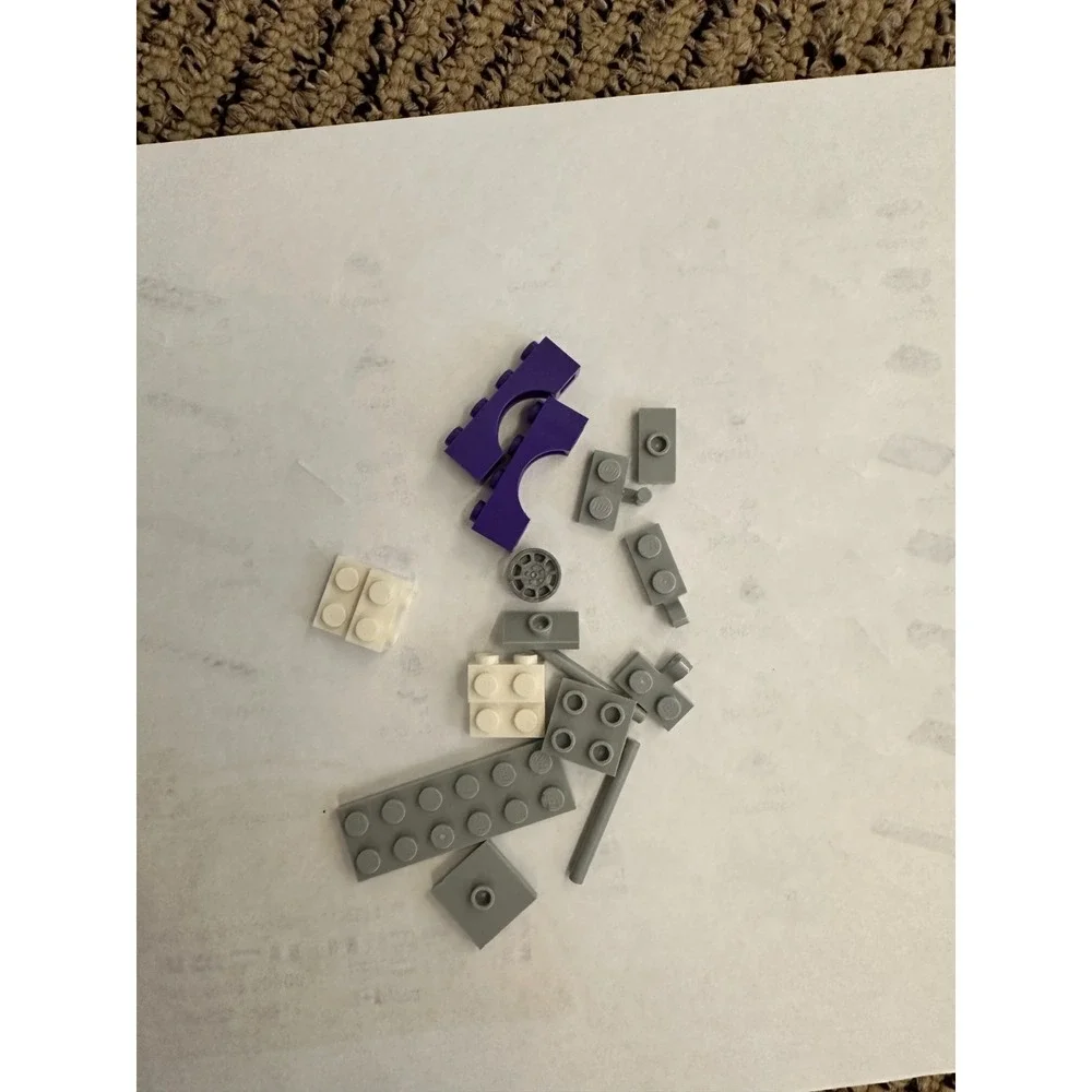 LEGO FRIENDS: Emma's Art‎ Stand 41332 Incomplete